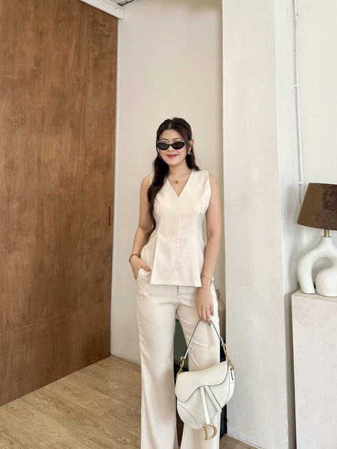 V-Neck Sleeveless Vest With Trousers sets